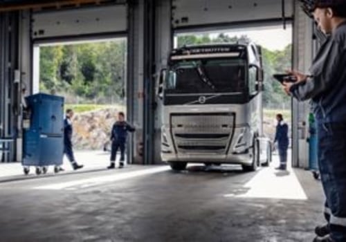 Tips for Minimizing Downtime in Truck Maintenance and Repair